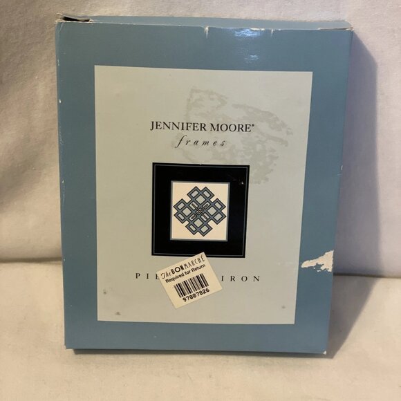 Jennifer Moore Picture Frame Pierced Iron 2 x 3 NIB Vintage Bon Marche Decorativ - Picture 13 of 14